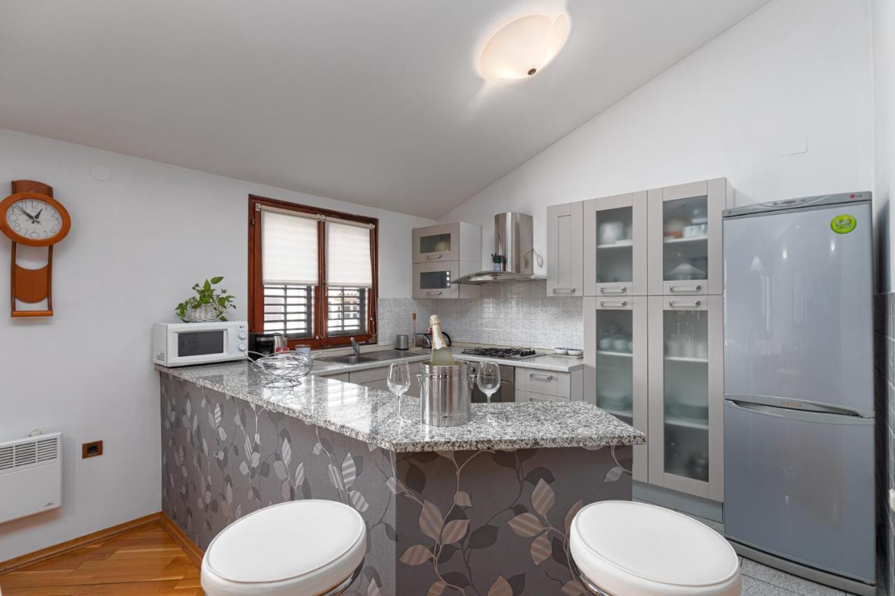 Biba Lux Apartment Porec Ngoại thất bức ảnh