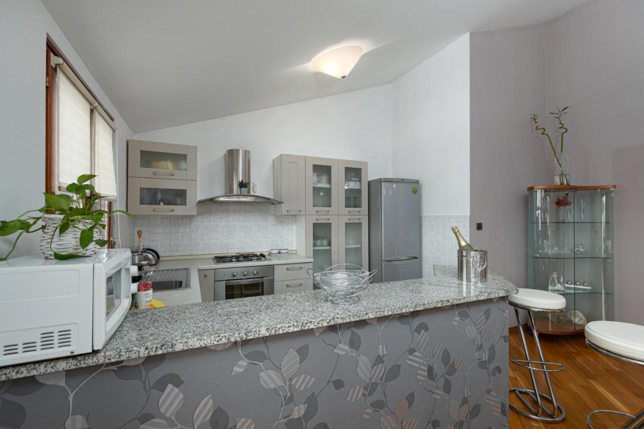 Biba Lux Apartment Porec Ngoại thất bức ảnh